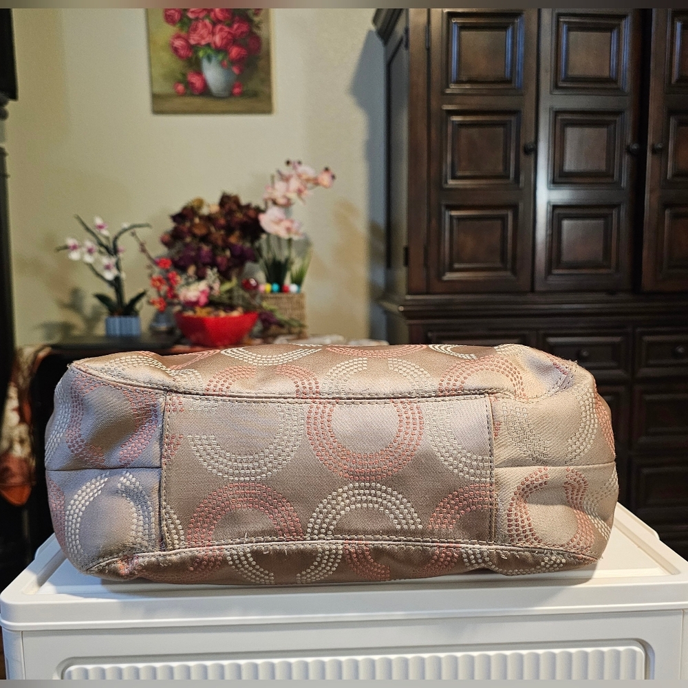 Coach Hobo Bag - Picture 4 of 12